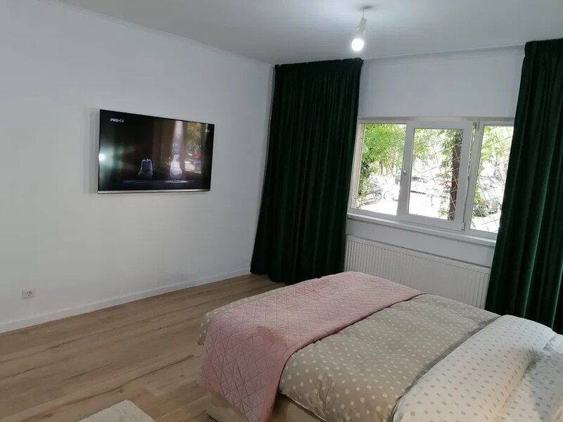 Eroii Revolutiei, Brancoveanu, Oraselul Copiilor garsoniera